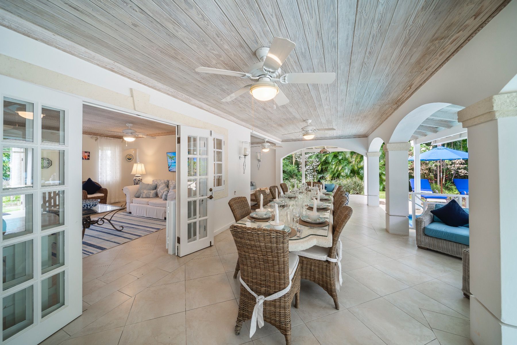 Sandalwood House villa photo.